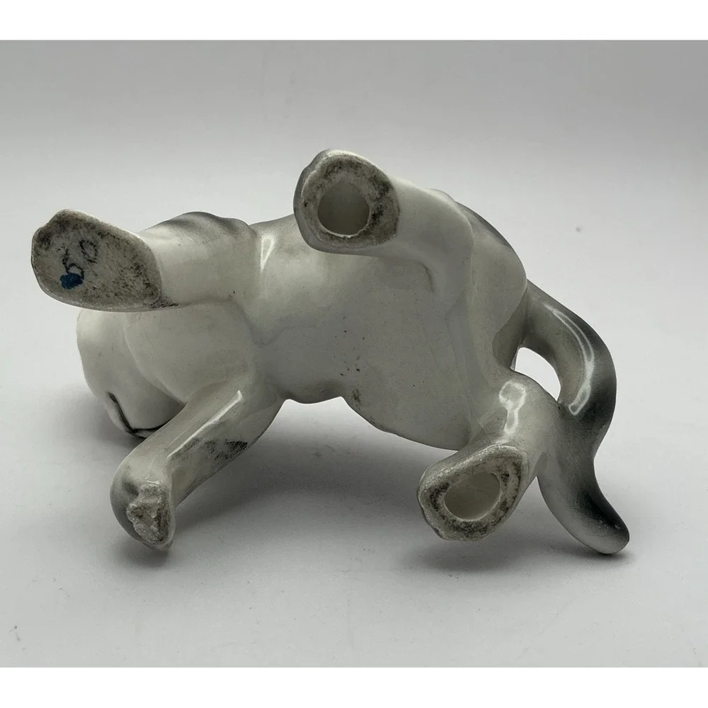 Vintage Japan CAT- Gray Tiger Striped Cat‎ Figurine